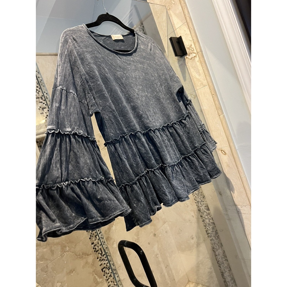 Altar’d State Gray Wallace Shirt Oversized Bell Sleeves Boho M  Summer